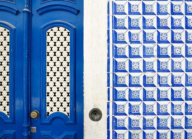 Blue-tiles-18-June Lisbon. Photo: Heather Moore