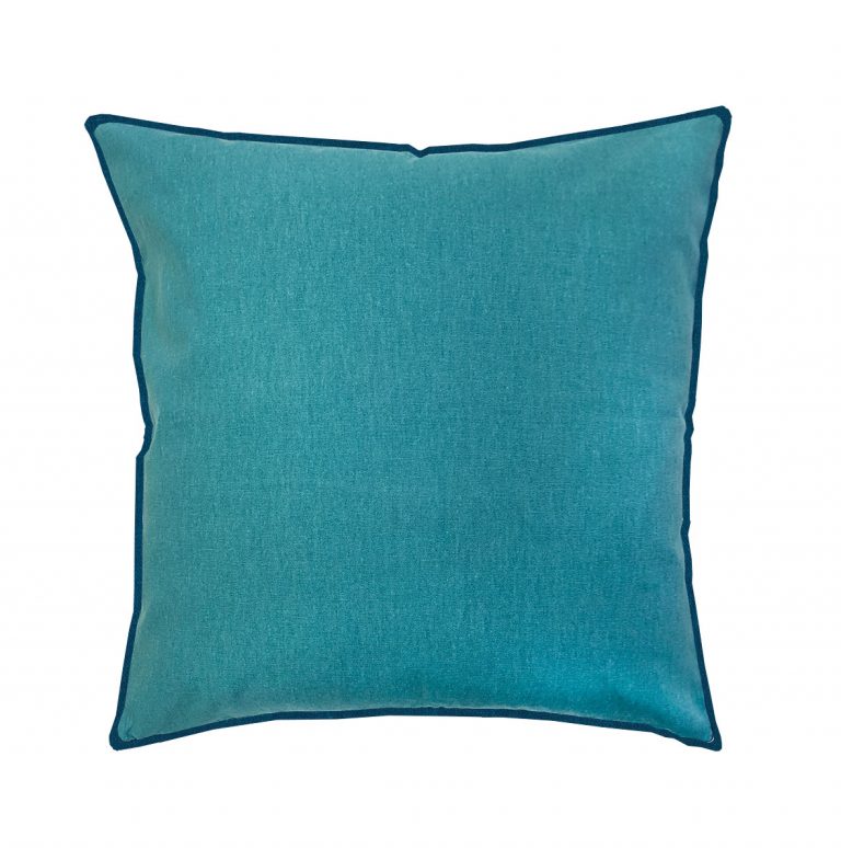 Throw pillows and scatter cushions from Skinny laMinx